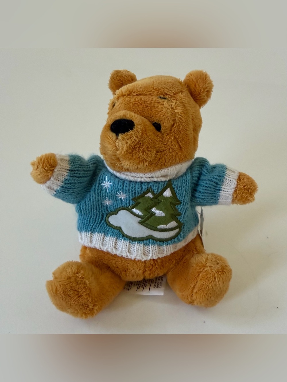 Disney Store Winnie The Pooh Christmas Tree Sweater 6” Beanie Plush Bean Bag NWT